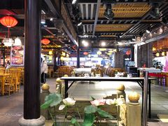 -八一路好吃街(雨田商务大厦店)