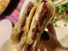 -香巴拉云南餐厅(华莱坞店)