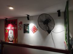 -芳村榕树头叹佬鸡煲(体育西店)