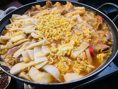 -炙韩料理·部队锅专门店