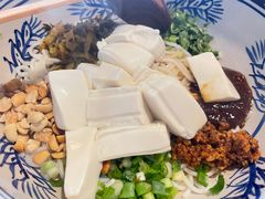 -蜗牛小馆醉乡民谣云南菜(惠新西里店)