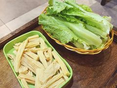 生菜-争鲜·鲍鱼鸡煲(美邻中心店)
