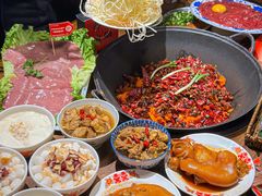 -萍姐火锅·公路夜市(武汉首店)