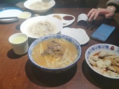 -龙抄手食府(浣花北路店)