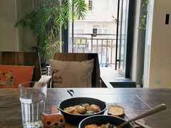 -HIGH FIVE哈福手工汉堡(桂林路店)