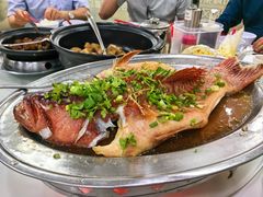 -新峰肉骨茶(总店)