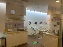 -海豚湾高端月子会所(黄浦店)