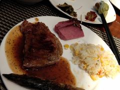 -月色西餐厅·海鲜刺身·烧烤(科学城保利郡雅酒店)