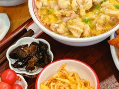 -哈灵现炒本帮面(宁波路店)