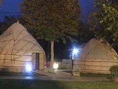 -九十九顶毡房(阜石路店)