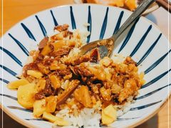 -红猪卤肉饭(大西洋美食城店)