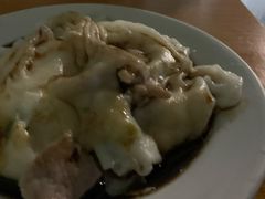 瘦肉加蛋肠粉-河记肠粉店