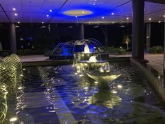 -上海滴水湖皇冠假日酒店