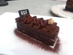 -RGF(巨鹿路店)