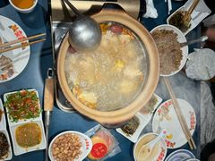 -邹开喜·小海鲜醉鸡煲·潮汕鲜切牛肉店(襄阳北路店)