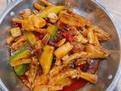 -江城燕子大排档(江汉路步行街店)