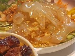 -八府香鸭·啫啫煲(华山路店)