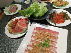 -俊熙家点餐式自助烤肉店(1227广场店)