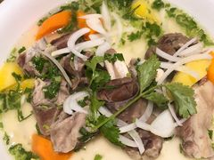 清炖羊肉汤-新粤新疆菜(禅城店)