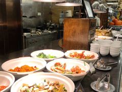 -圣丰索菲特·2 On 988 Café 自助餐厅