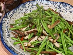 香干炒芦蒿-村理食堂(小茅山脚店)