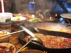 -萍姐火锅·公路夜市(武汉首店)