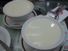 驰名双皮燉奶-义顺牛奶公司(庇利金街店)