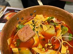 -成都你六姐·牛肉冒菜·麻辣香锅(长泰广场店)