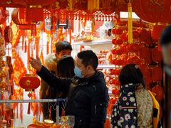 -曲江小商品批发市场(大世界国际广场店)