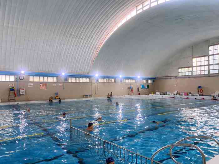 首钢杨庄游泳馆-"92位置:健身俱乐部位于沃尔玛山姆会员店.