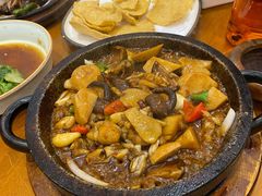 -颐朵佳宴(金丰商业广场店)