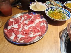 -洱火云南酸菜牛肉火锅(石景山当代商城店)
