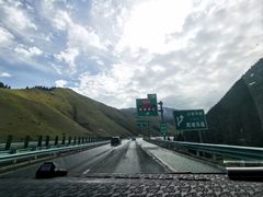 -果子沟大桥