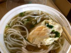 -花溪王记牛肉粉(四季花溪商场店)