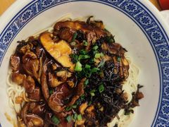 -沪西老弄堂面馆(定西路店)