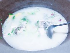 -咕嘟草帽鱼·牛奶一样的鲜鱼汤(包河万达广场创始店)