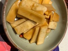 -牛村来人潮汕牛肉火锅(西单店)