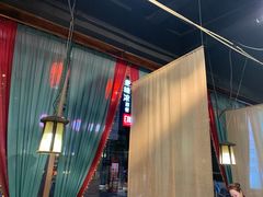 -东口码头·烧鸽子·鱼头泡饼·地方菜(金鹰悦城店)