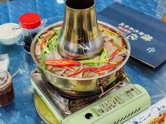-撒拉人家.酸菜牦牛肉火锅