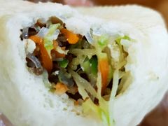 -李与白包子铺(桐梓林店)