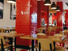 -城市大道红炉披萨烘焙坊