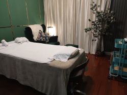 -Mamom club 慢会所(爱丁堡店)