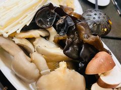 -湘肠香火锅店(团结湖店)