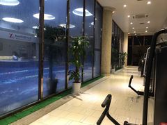 -一兆韦德健身(凤凰城店)