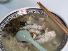 -明呈黄鱼面馆(斜土路店)