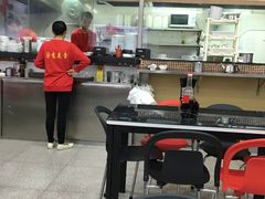 -燊意布拉肠云吞面(中山四路店)