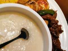 -君来湖滨饭店·玫瑰园