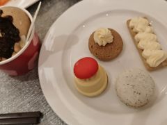 榴莲四种甜品-赛瑞喜来登大酒店-盛宴自助餐厅
