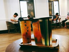 -星巴克臻选(广州沙面店)