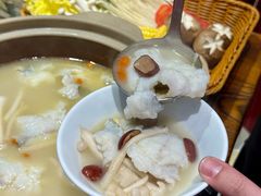 -黄弟大排档·湖南菜·小龙虾·小海鲜(凯旋北路店)